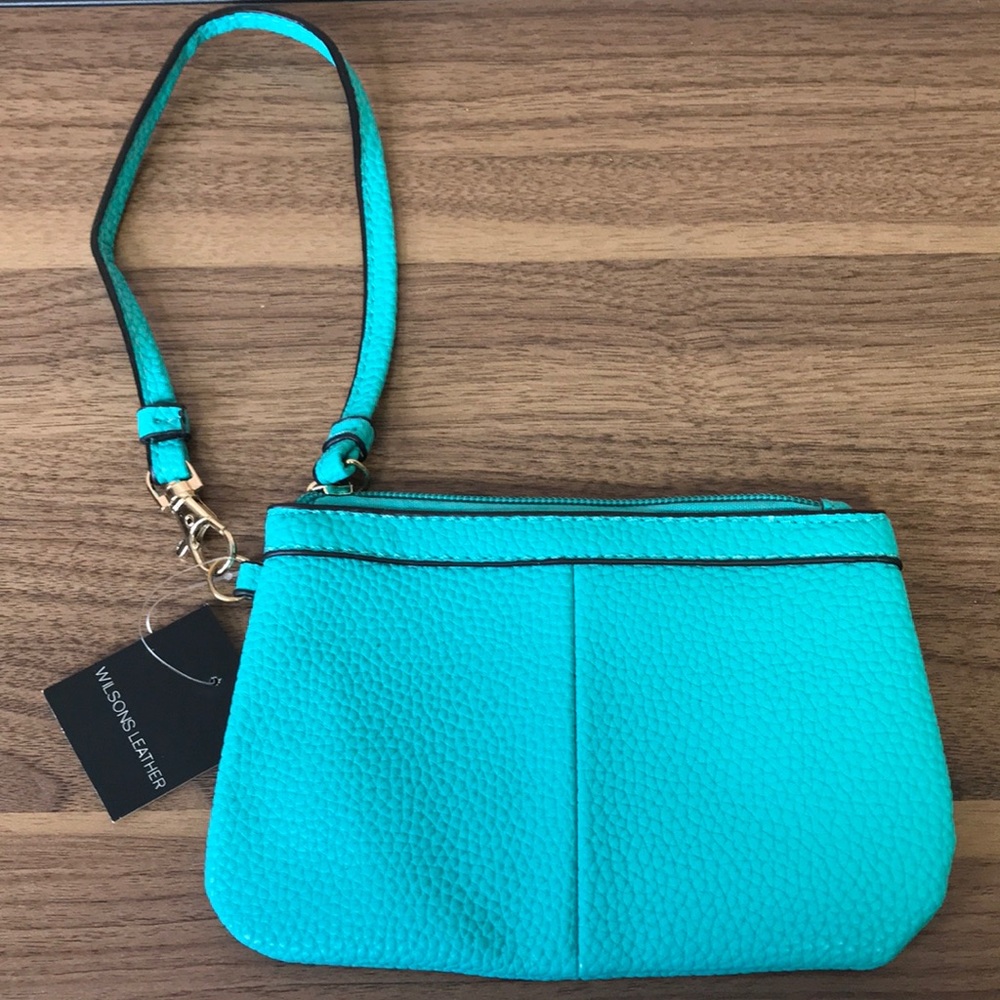 Wilson’s Leather Wristlet